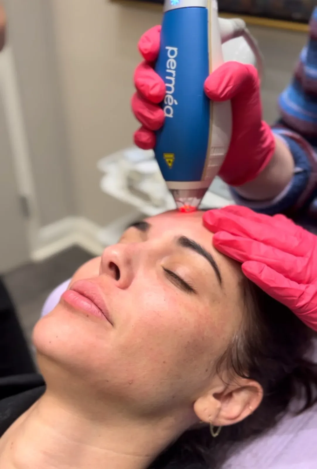 Center Aesthetic & Dermatology — photo 7